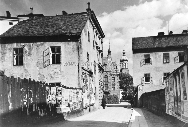 capkova (2).jpg - Čapkova ulice na fotografii z roku 1930.